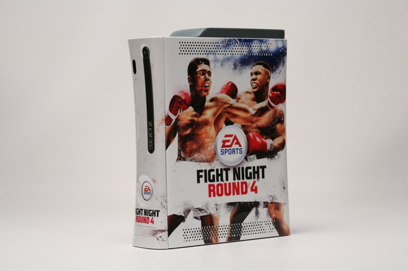 Illustration for article titled Pizza Hut Delivering Limited Edition 'Fight Night' Xbox 360